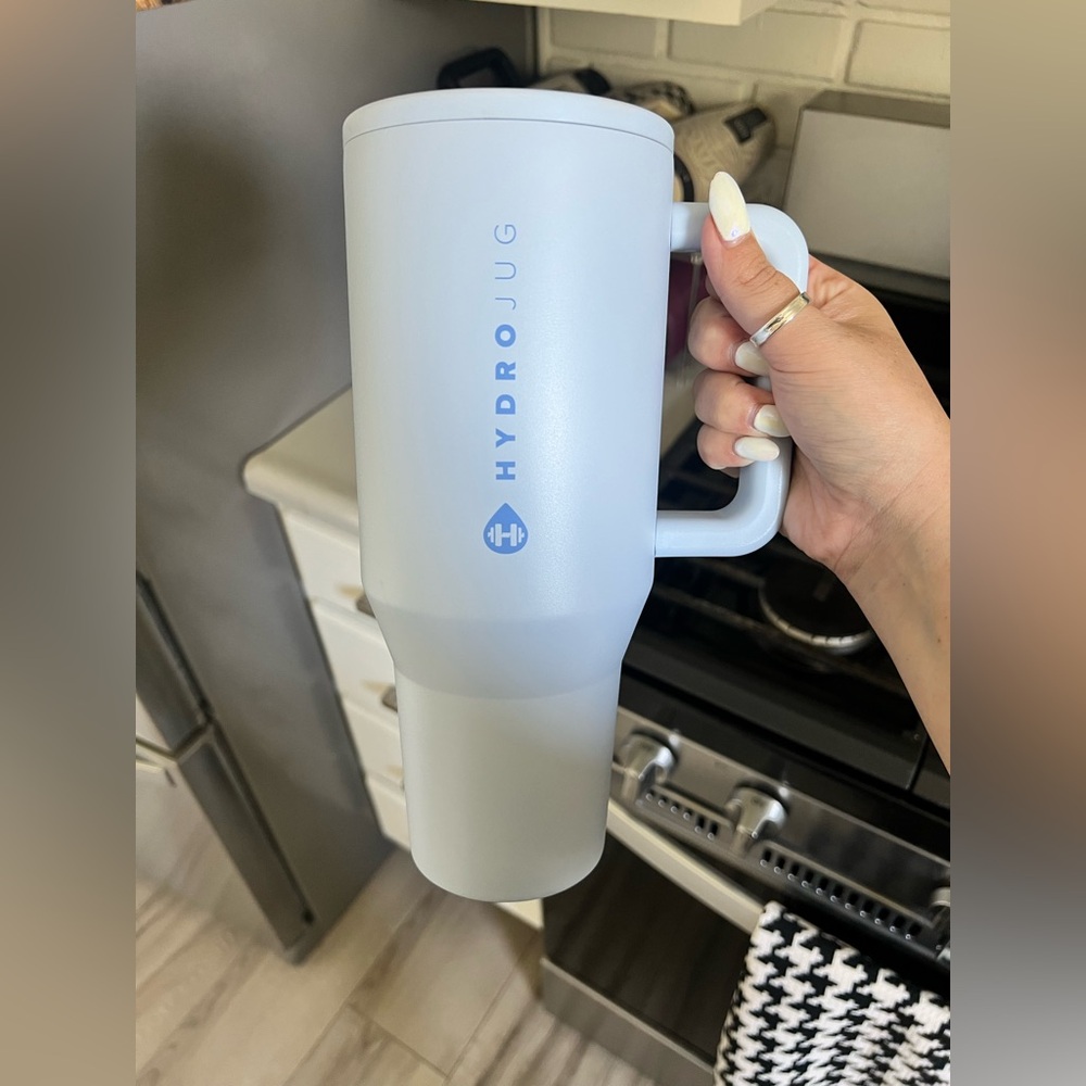 HydroJug 40oz in Frost